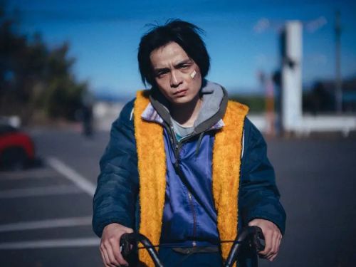 云