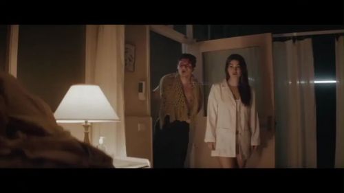 美女试爆场