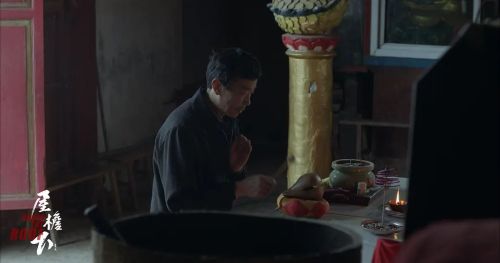 屋檐下