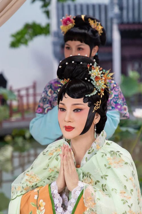 金莲