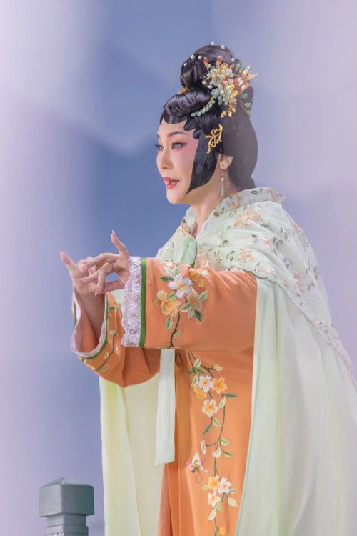 金莲