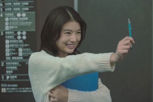 余生一年的我，遇见了的余生半年的你的故事