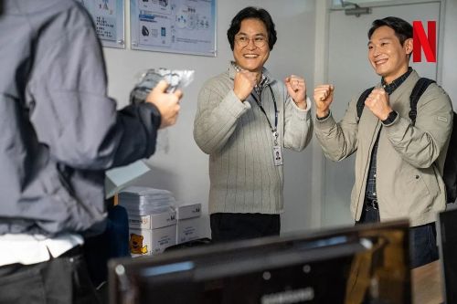 黑带出勤中