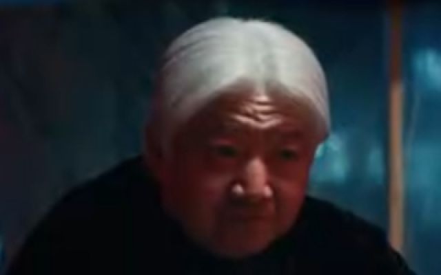 《震耳欲聋》发布“雨夜谈判”片段