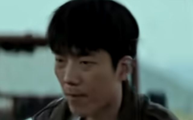 《顺流而上》发布主题曲《黎明的光》MV