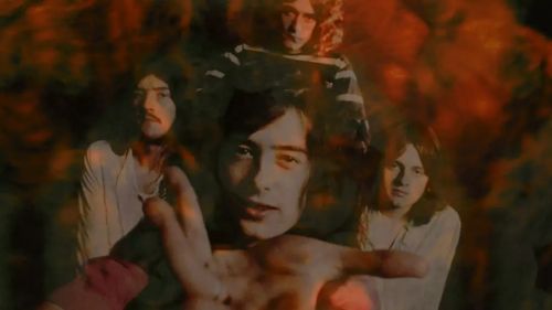 成为齐柏林飞艇