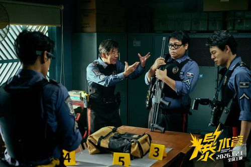 爆水管