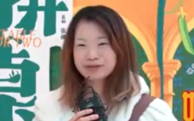 《拼桌》发布“爱情调味”口碑特辑