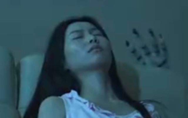 《夜半怪影》发布凶宅试睡预告