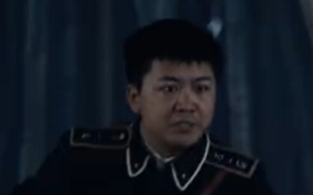 《僵尸参将2》高清
