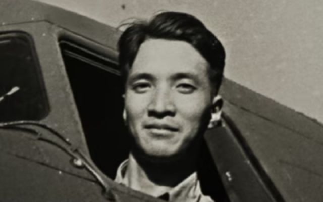 《父辈的天空》高清
