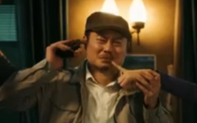 《特立独行》“误入高端局”版预告