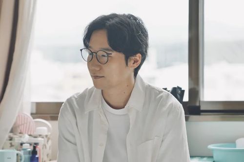 无法在你的脸上哭泣