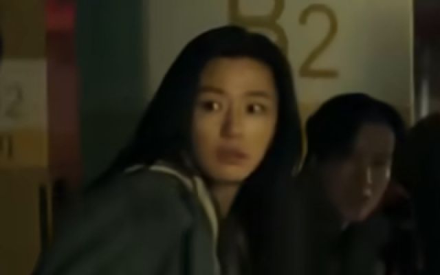 《群体》预告