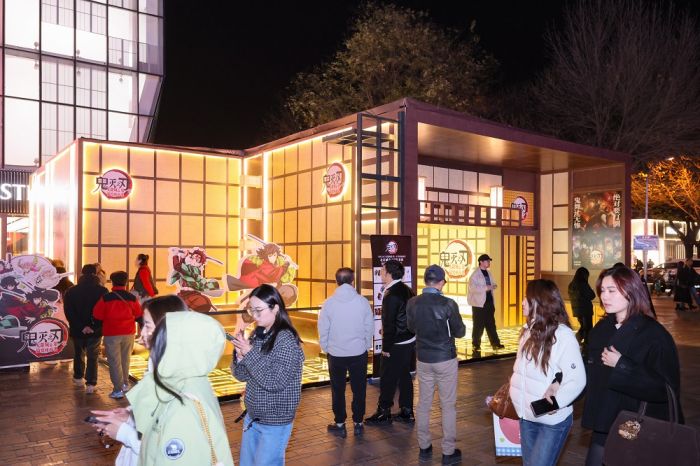 《鬼灭之刃:无限城篇 第一章 猗窝座再袭》首日票房破亿 刷新内地影史纪录