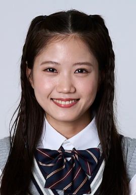 山口真佑奈