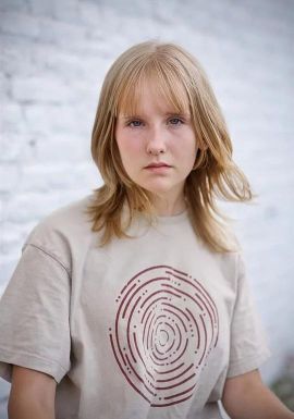 贾奈娜·哈罗伊