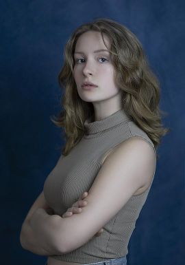 卡娅·托夫特·洛霍尔特 卡娅·托夫特·洛霍尔特