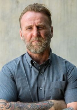 拜伦·吉布森 拜伦·吉布森