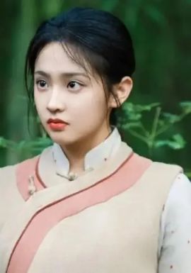 董佳妮