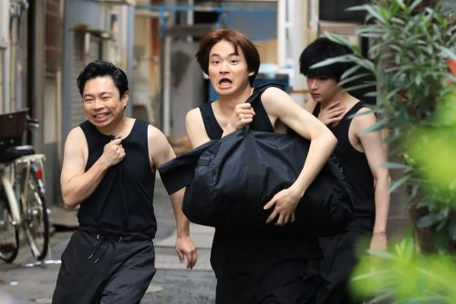 照亮街道的家伙们 街並み照らすヤツら