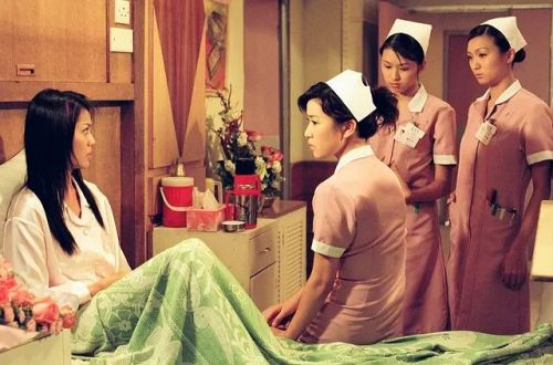 红衣手记