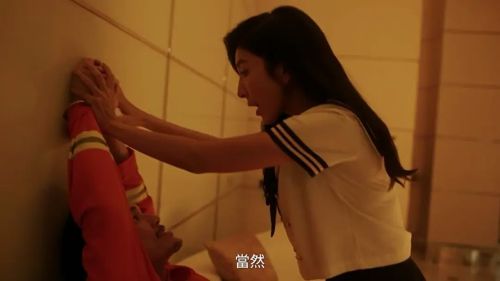 今夜一起为爱鼓掌