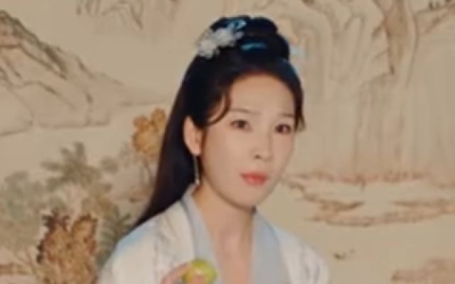 《我在冷宫做月嫂》穿书少女带娃逆袭宫斗