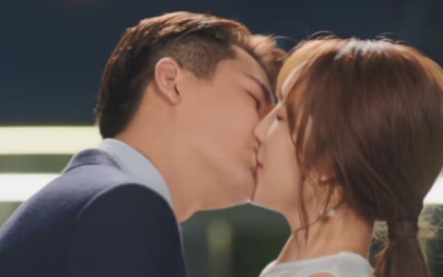 《对的时间对的人》定档预告