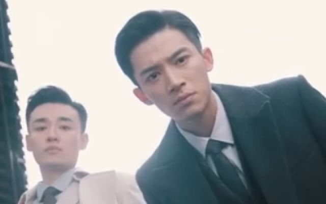 《暗影侦探》侦情版预告