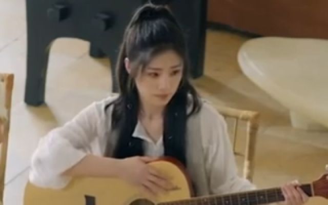 《风与星光是归途》预告