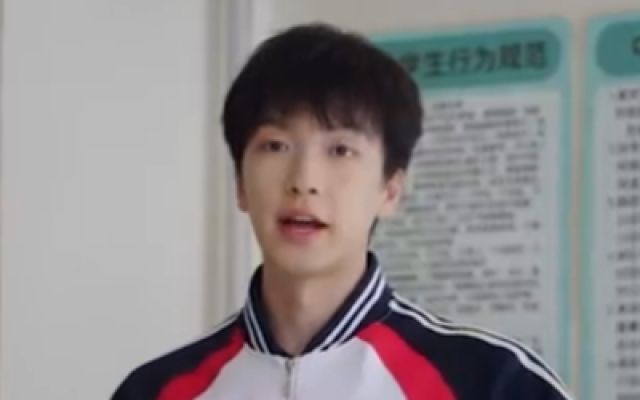 《它在掌心，呼啸而过》预告