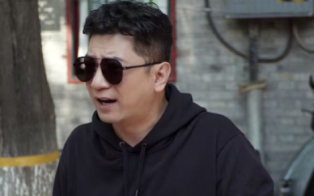 魔丸儿子举报补习班！老父亲怒火中烧抬手一巴掌