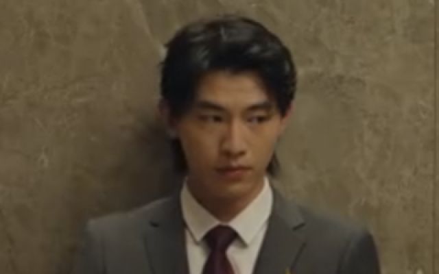 秋雪漫过的冬天