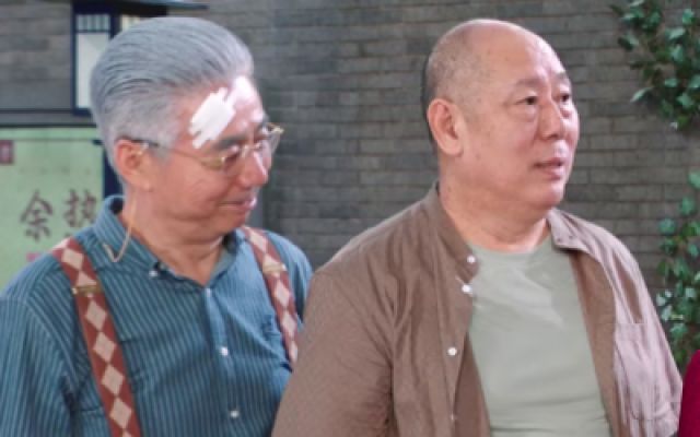 老年人与青年人彻底杠上？第一届青老赛拉开帷幕！