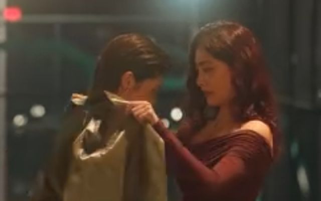 《不一样的她之临暗》定档预告