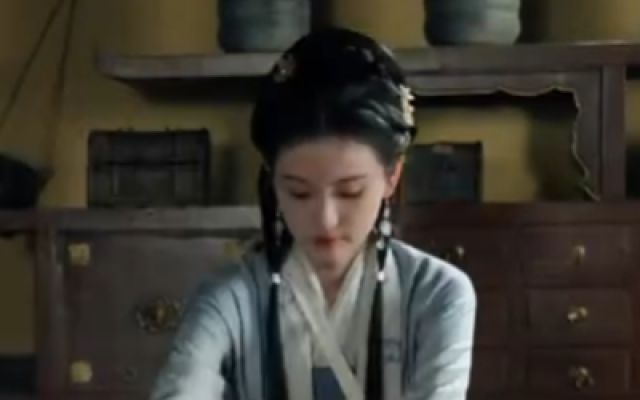 《逃婚小神医》预告