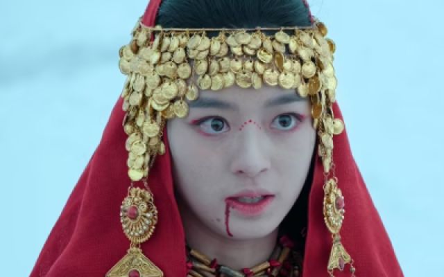 楚乔再次坠落冰湖！恍惚间竟看到“死去”爱人身影？