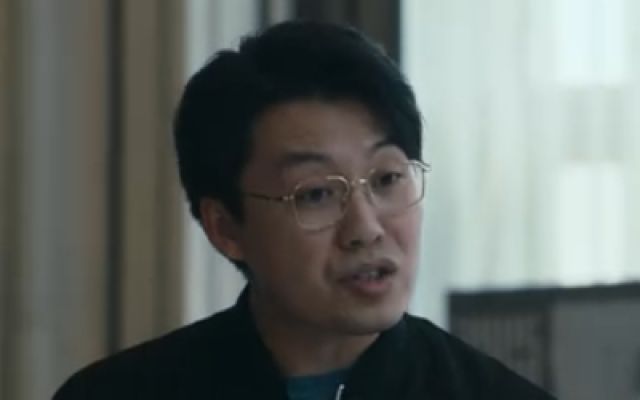 《低智商犯罪》定档预告
