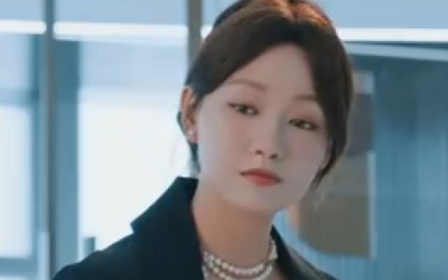 《颜不由心》定档预告