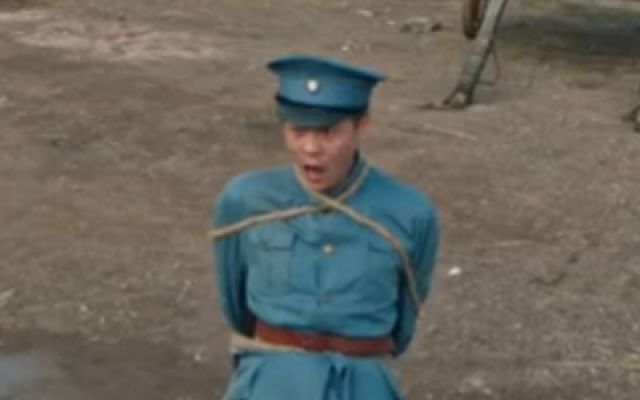 《寄骨寺守灯人》乱世恶鬼横行，守灯老兵开坛请阴兵，血战破局！
