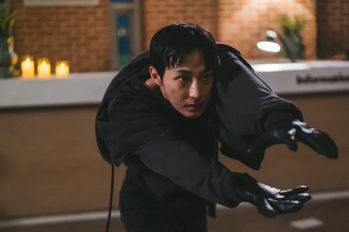 超能路人甲