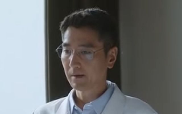 双胞胎仅有一个能存活？母亲泪崩：非要杀了他吗！