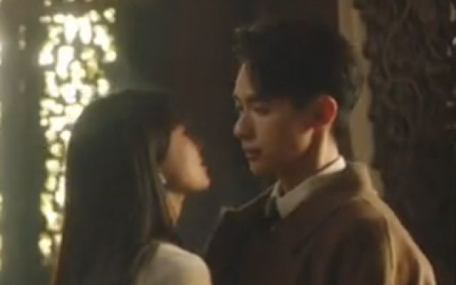 《安全距离》蜜局版预告